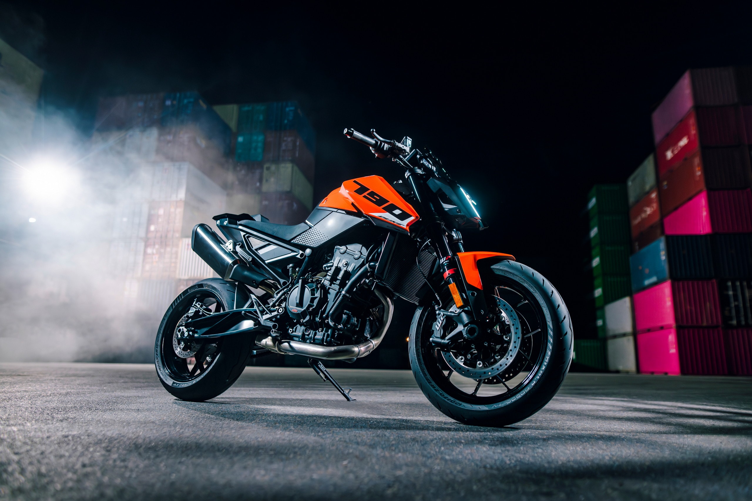 2027 KTM 790 Duke (12)