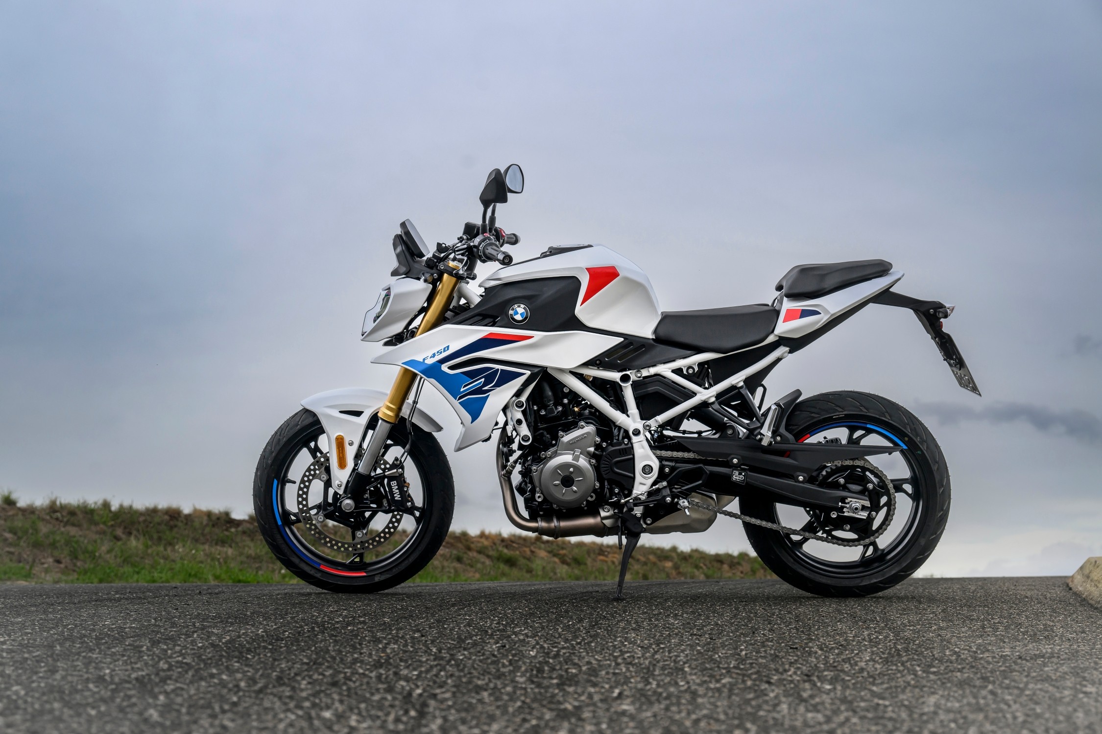 BMW F 450 R (16)