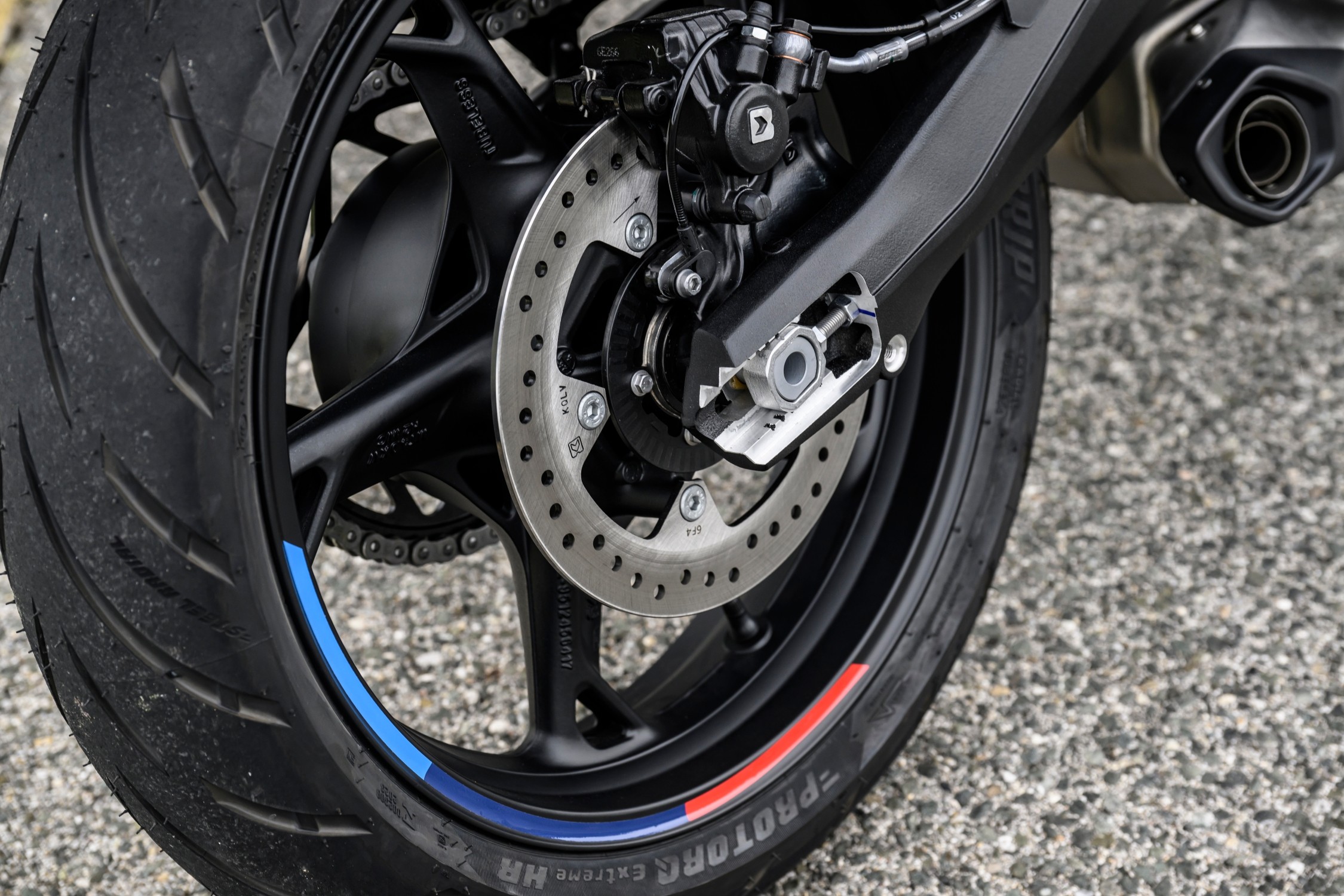 BMW F 450 R (21)