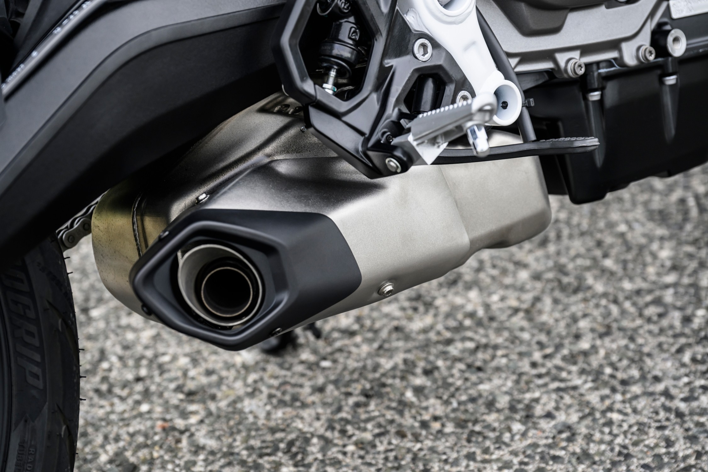 BMW F 450 R (22)
