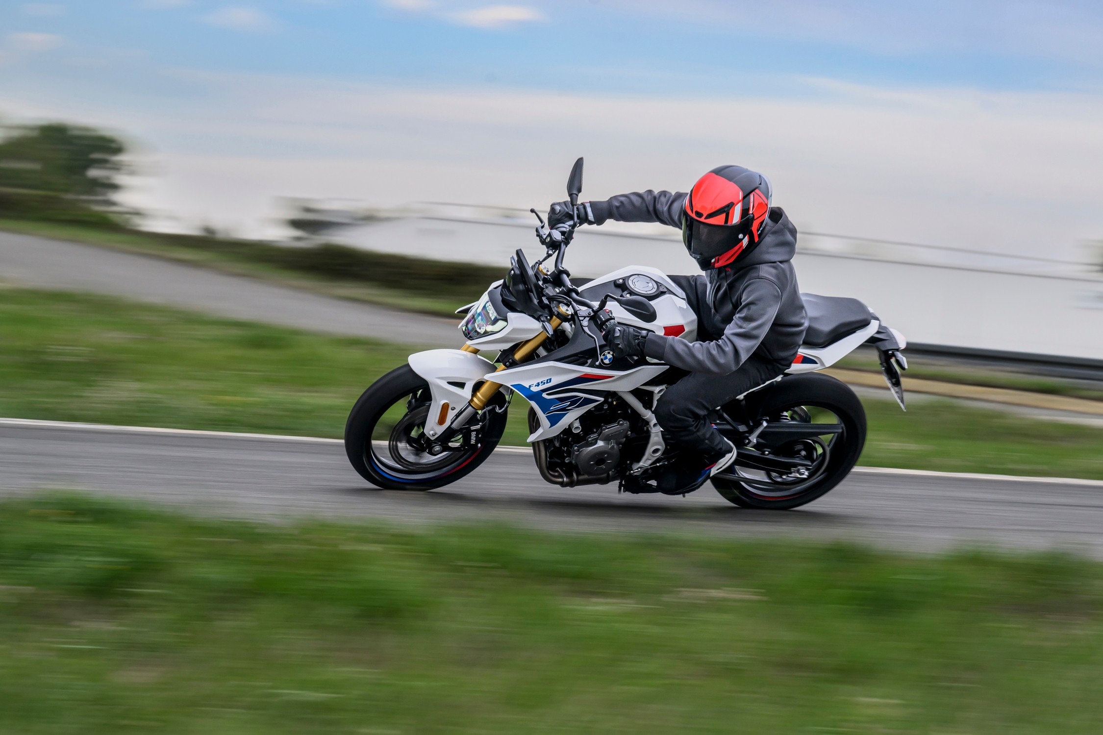 BMW F 450 R (6)